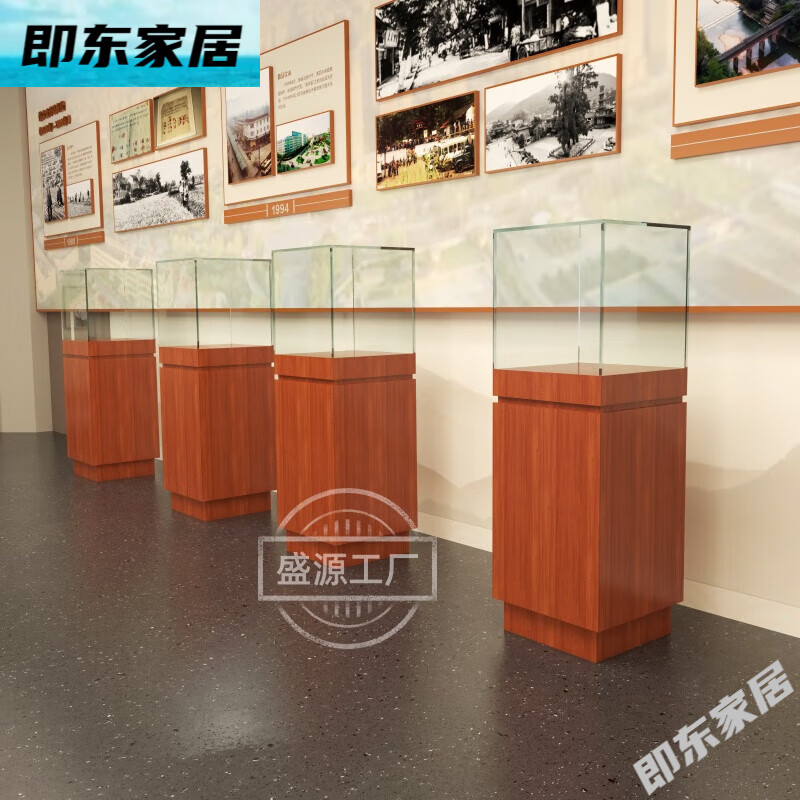 玻璃展示柜中凝固的时光——浅谈古董瓷器与奇石雕像的陈列艺术